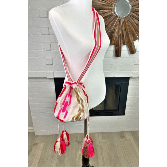 NWOT Arte y Tejido Clif Mochila bag - Picture 1 of 9